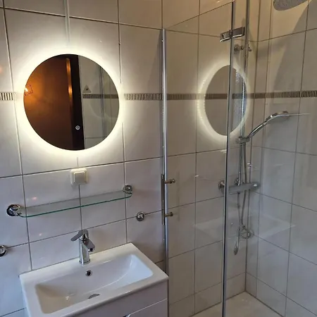 Feriehus Freistehender Ferienbungalow Im Fachwerkstil