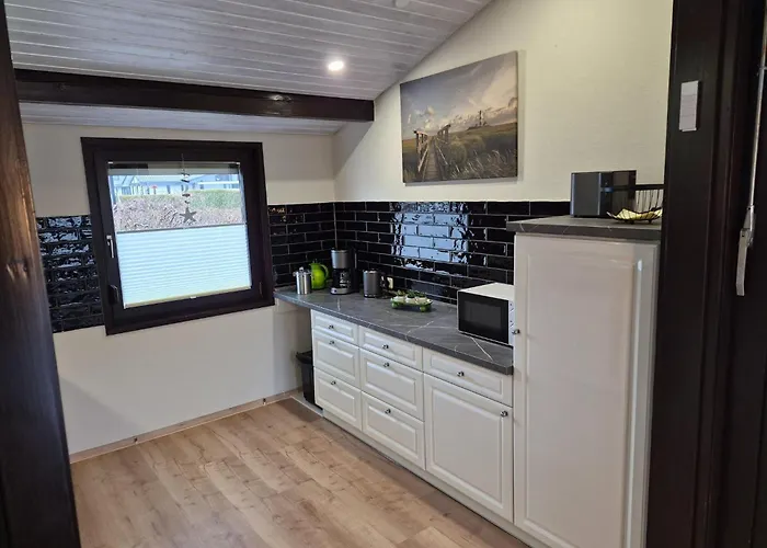 Freistehender Ferienbungalow Im Fachwerkstil Сasa de vacaciones Burhave