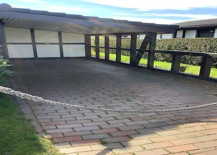 Freistehender Ferienbungalow Im Fachwerkstil